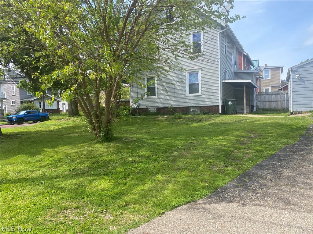 644 Harrison Avenue SW Canton OH 44706
