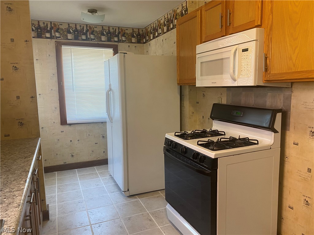644 Harrison Avenue SW Canton OH 44706