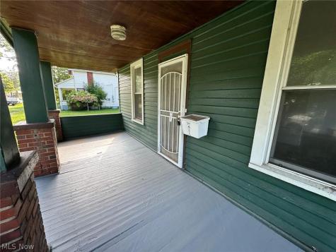 14808 Pepper Avenue Cleveland OH 44110