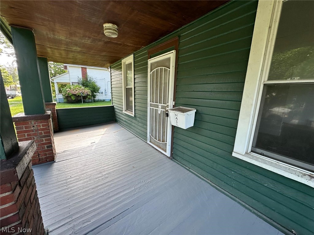 14808 Pepper Avenue Cleveland OH 44110