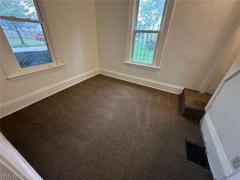 14808 Pepper Avenue Cleveland OH 44110
