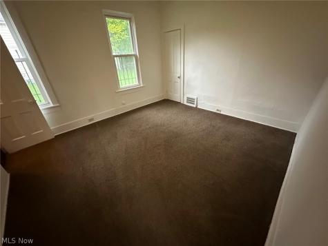 14808 Pepper Avenue Cleveland OH 44110