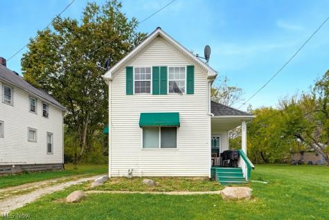 1762 Oakdale Avenue Lorain OH 44052