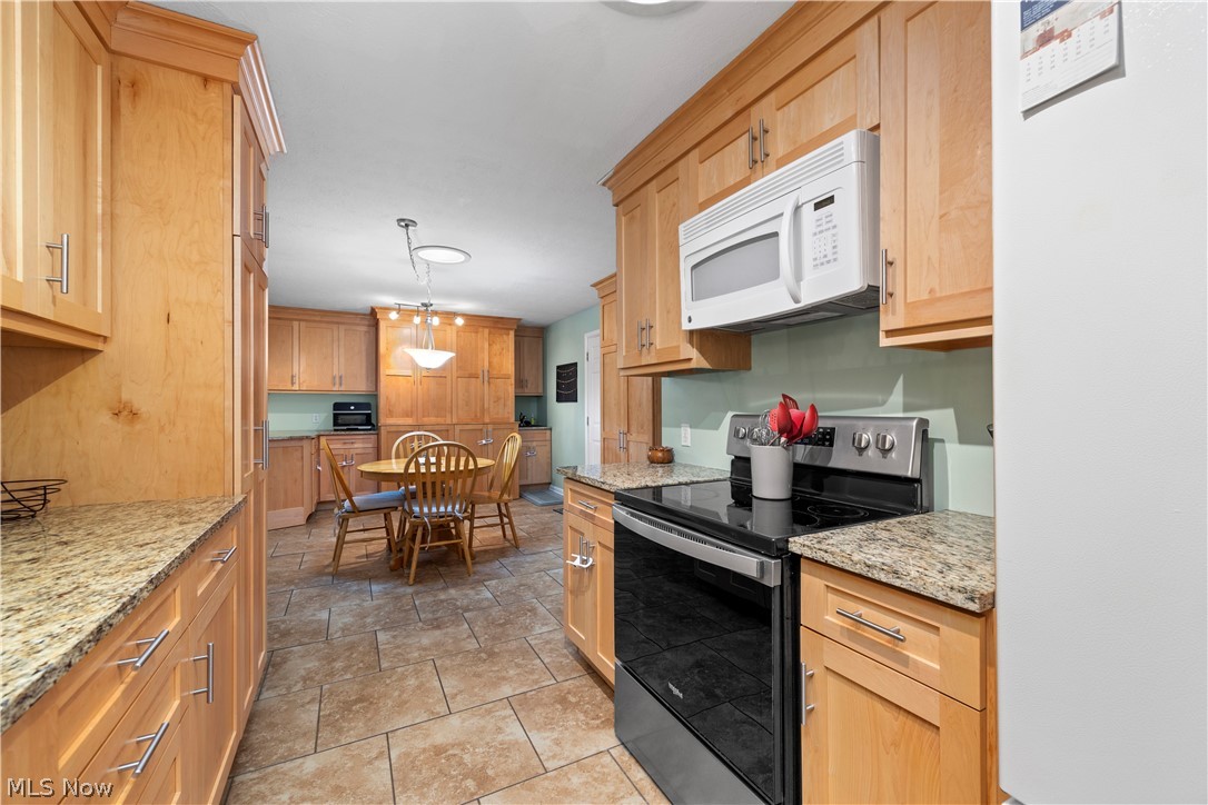 5139 Evergreen Drive North Olmsted OH 44070