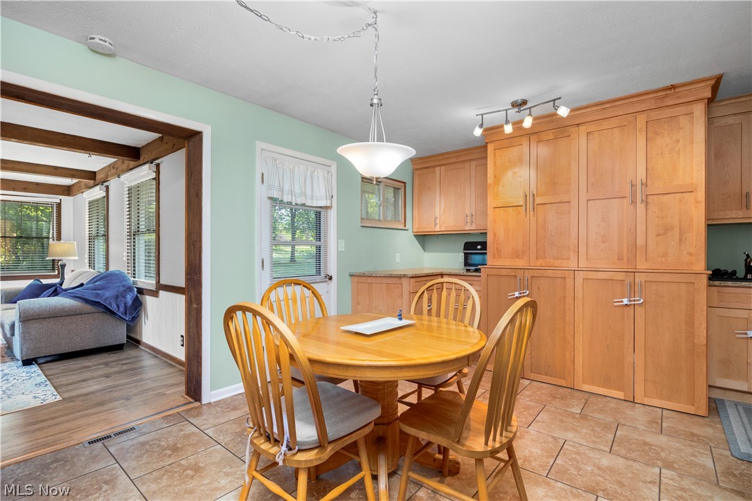 5139 Evergreen Drive North Olmsted OH 44070