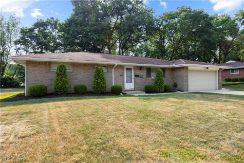 5139 Evergreen Drive North Olmsted OH 44070