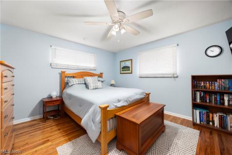 5139 Evergreen Drive North Olmsted OH 44070