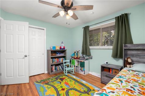 5139 Evergreen Drive North Olmsted OH 44070