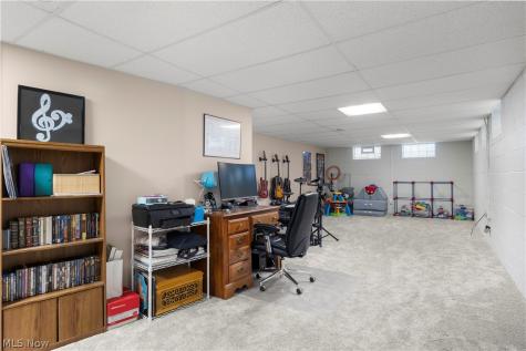 5139 Evergreen Drive North Olmsted OH 44070
