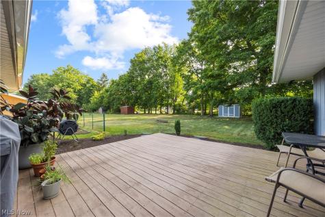 5139 Evergreen Drive North Olmsted OH 44070