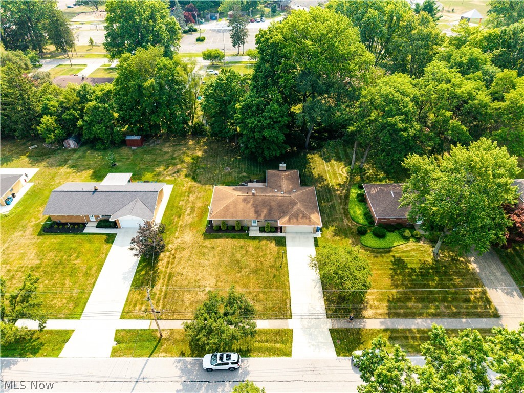 5139 Evergreen Drive North Olmsted OH 44070