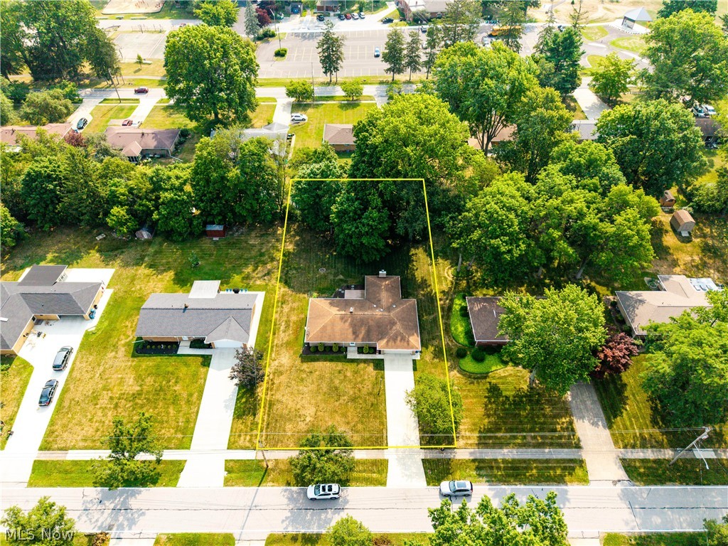 5139 Evergreen Drive North Olmsted OH 44070