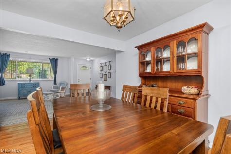 5139 Evergreen Drive North Olmsted OH 44070