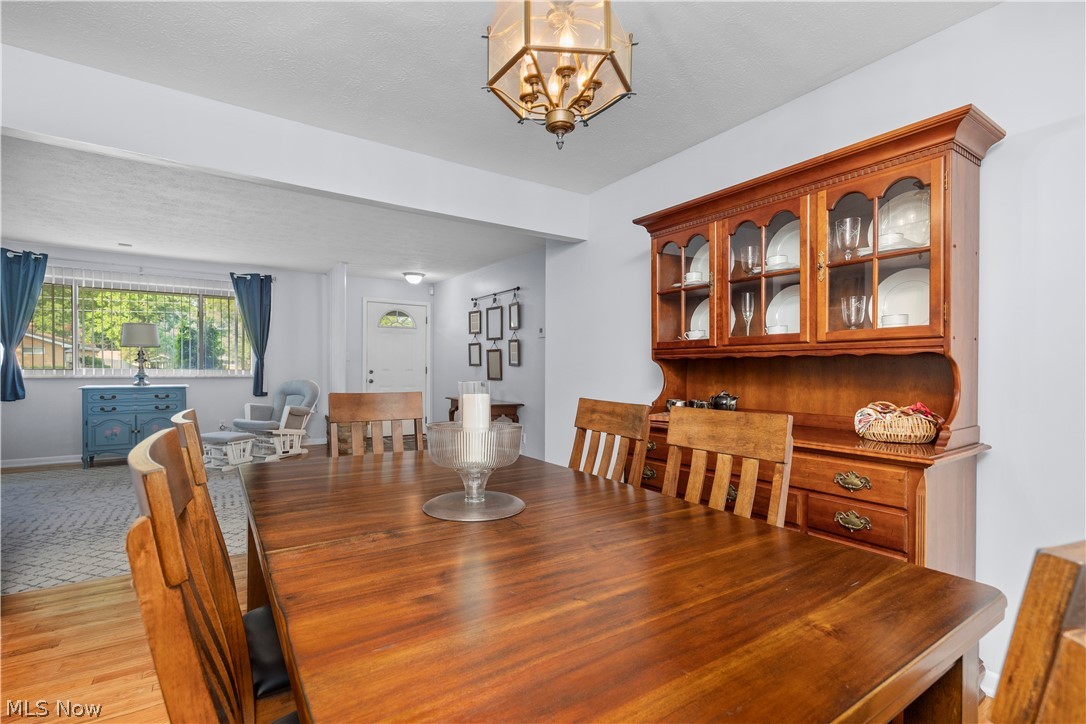 5139 Evergreen Drive North Olmsted OH 44070