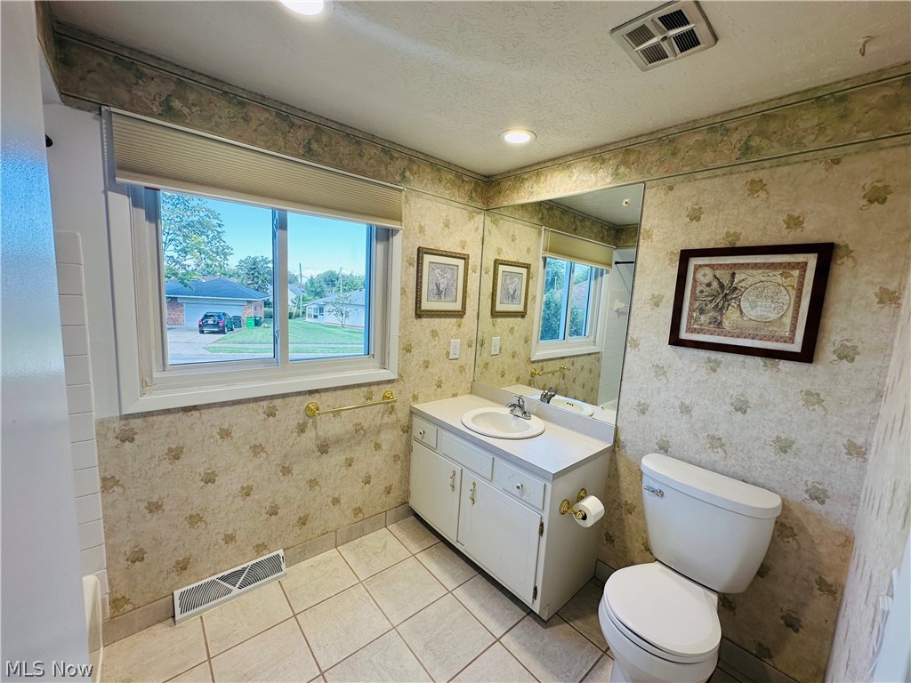 1869 Empire Road Wickliffe OH 44092