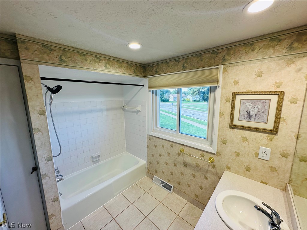 1869 Empire Road Wickliffe OH 44092