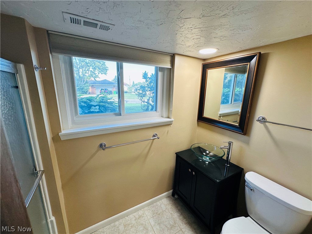 1869 Empire Road Wickliffe OH 44092