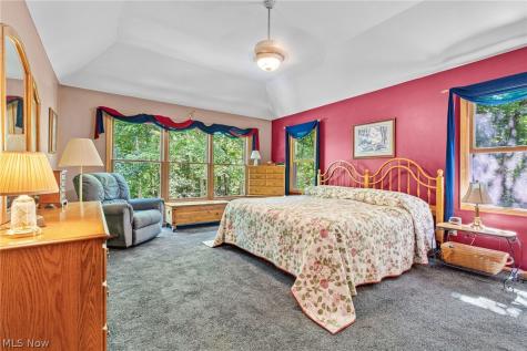 1473 Ridgemont Trail Hinckley OH 44233