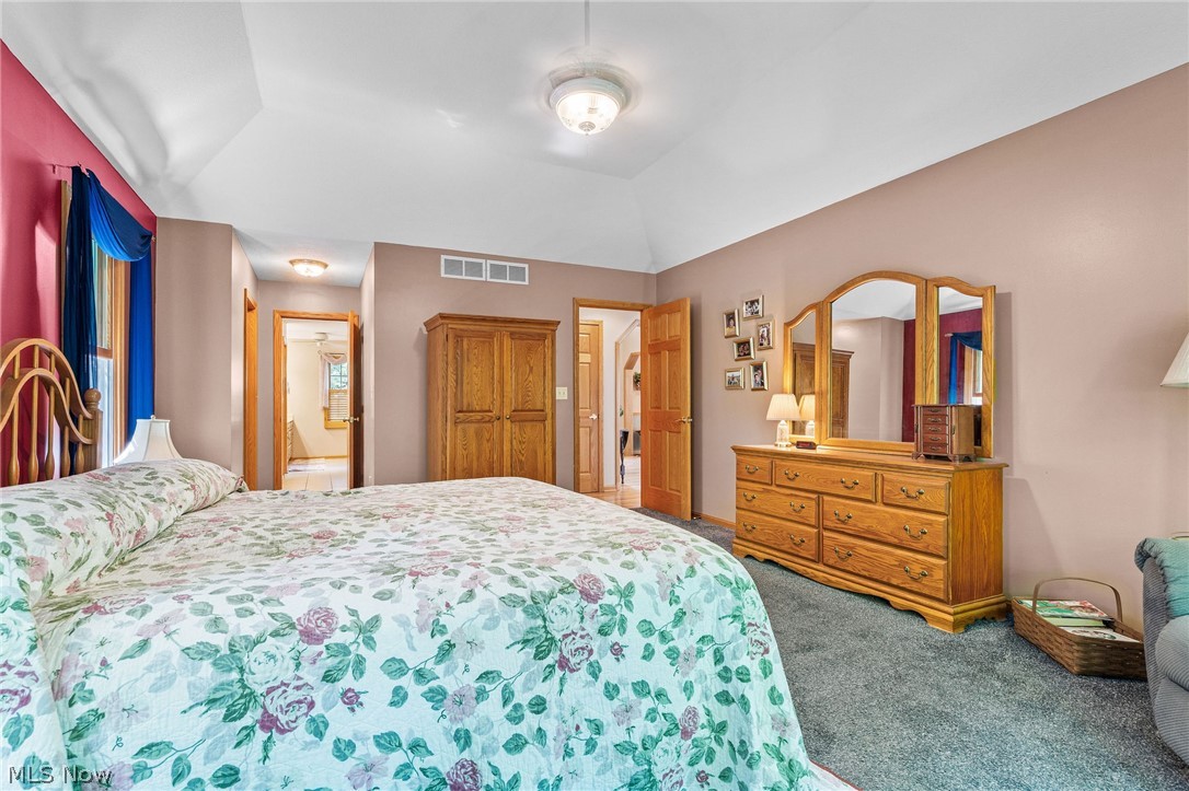 1473 Ridgemont Trail Hinckley OH 44233