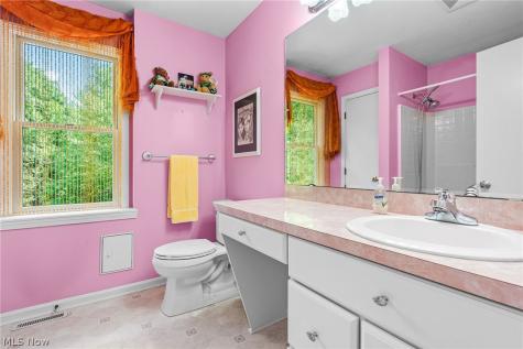 1473 Ridgemont Trail Hinckley OH 44233
