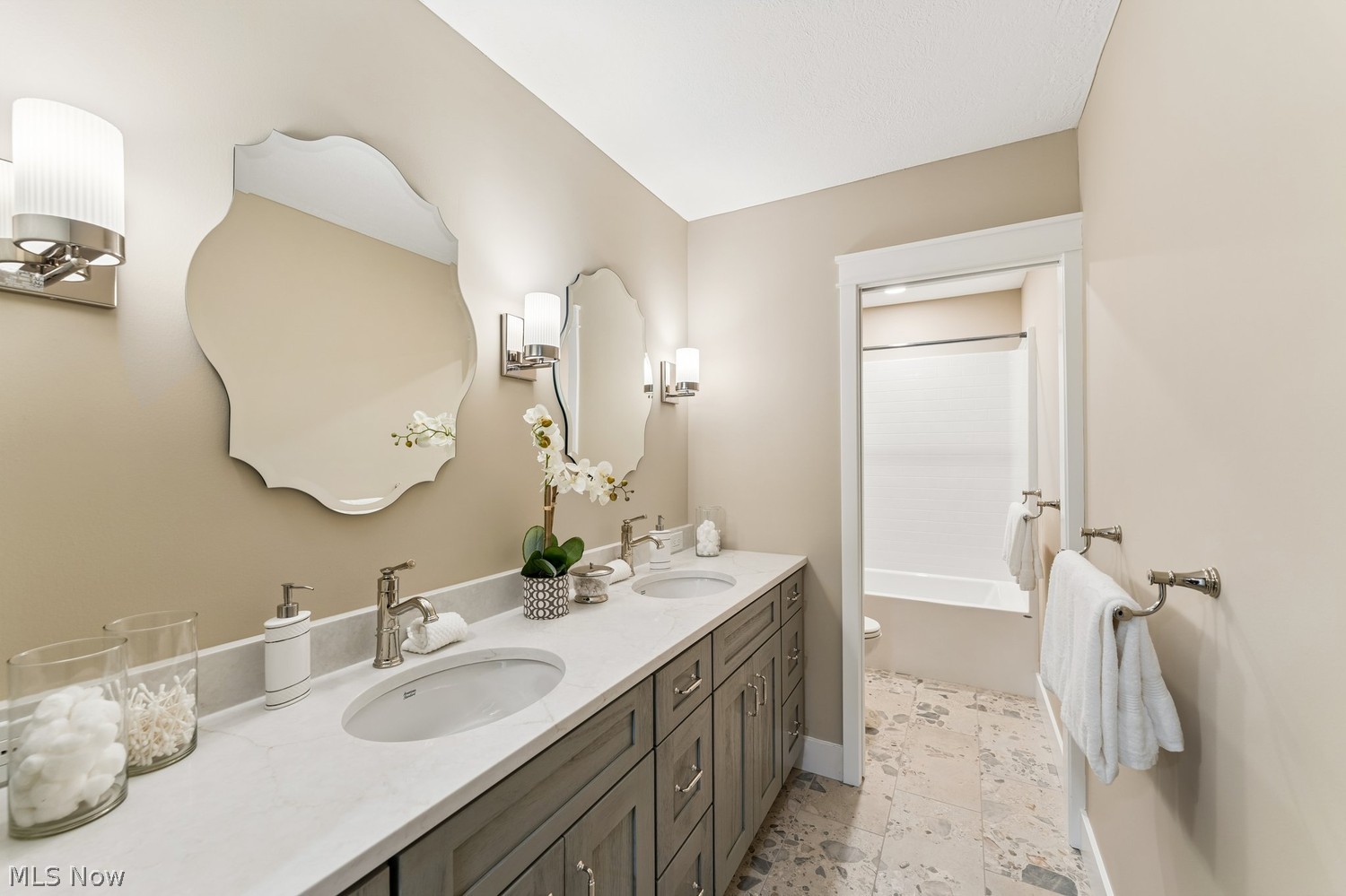 9025 Jackson Street Mentor OH 44060