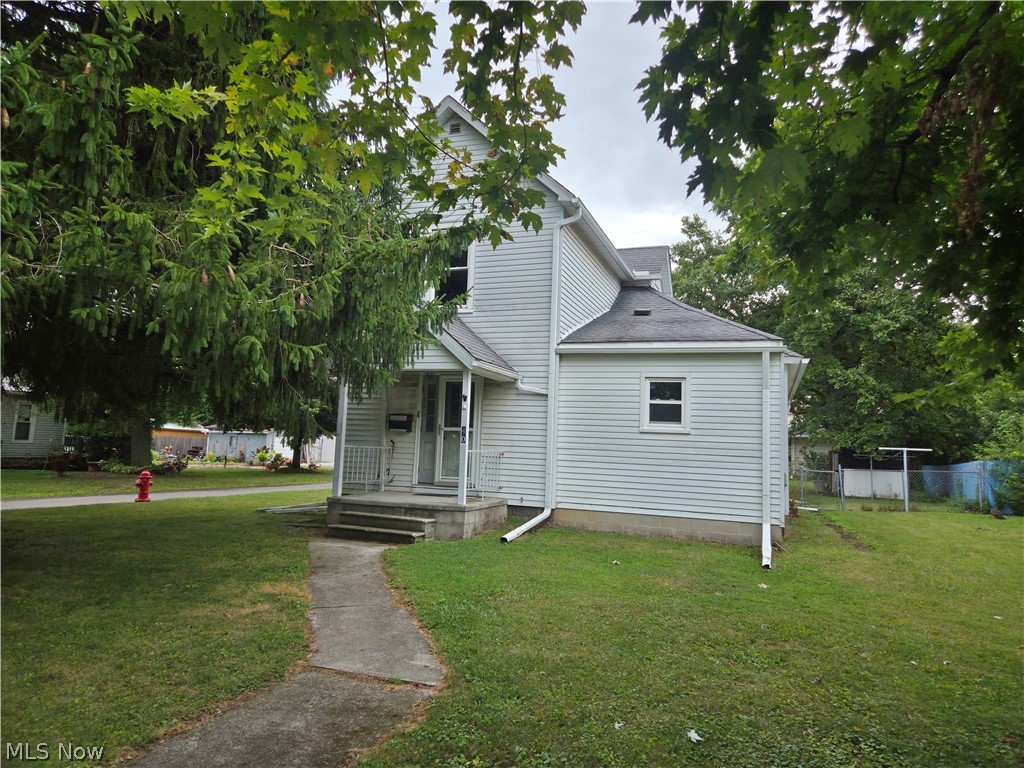 40 Walnut Street New London OH 44851