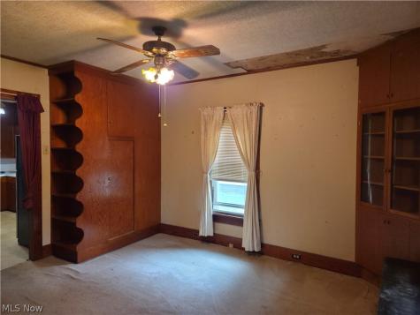 40 Walnut Street New London OH 44851