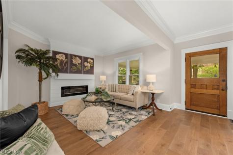 1302 W 111th Street Cleveland OH 44102