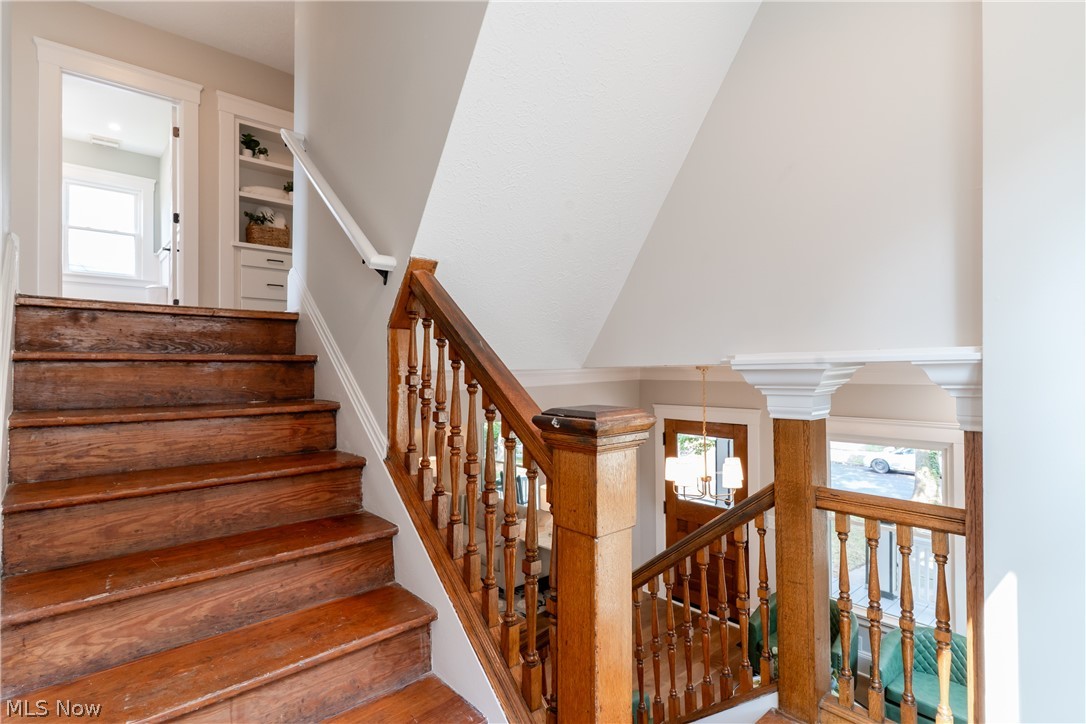 1302 W 111th Street Cleveland OH 44102
