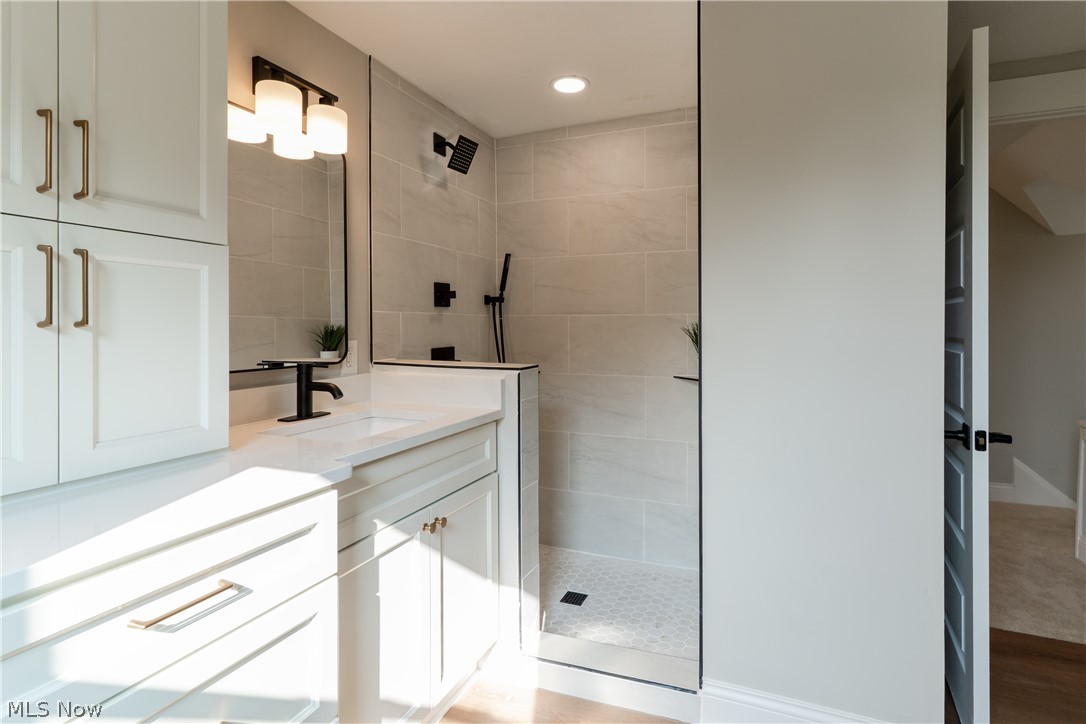 1302 W 111th Street Cleveland OH 44102