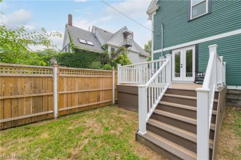 1302 W 111th Street Cleveland OH 44102