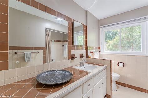 3496 Marcella Avenue Stow OH 44224