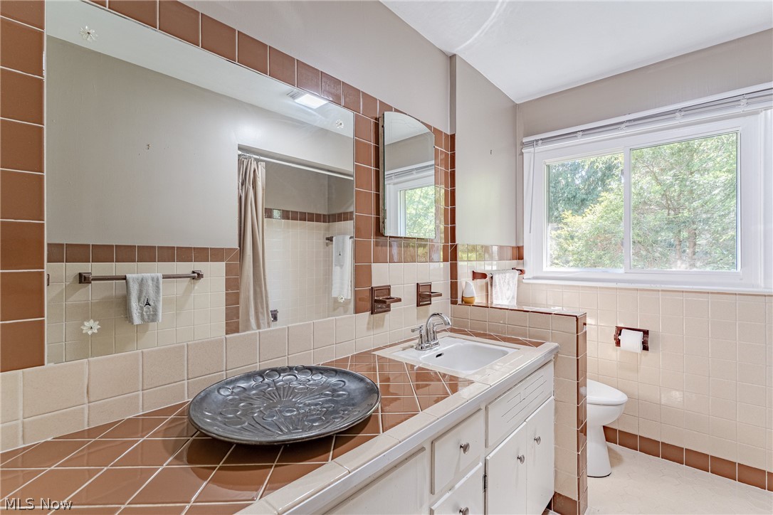 3496 Marcella Avenue Stow OH 44224