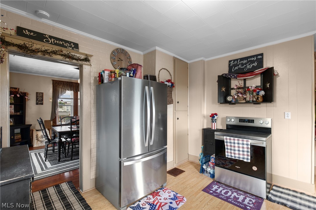 383 High Street Flushing OH 43977