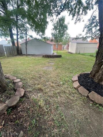 20120 Mccracken Road Maple Heights OH 44137