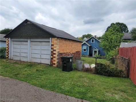 1008 Clinton Avenue SW Canton OH 44706