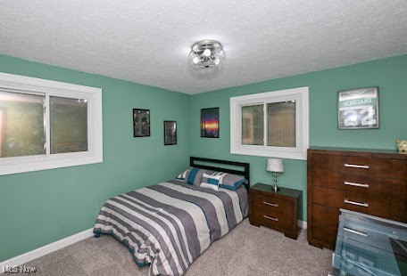 932 Aintree Park Drive Mayfield Village OH 44143