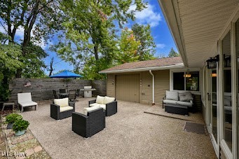 932 Aintree Park Drive Mayfield Village OH 44143