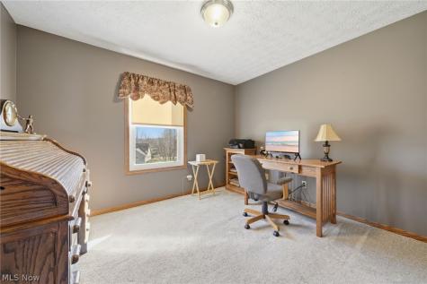 8294 Turquoise Avenue NE Canton OH 44721
