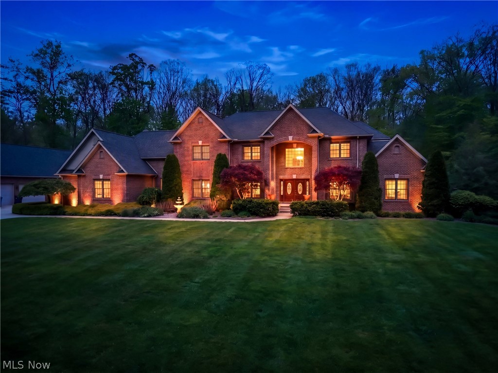 2520 Eastpoint Heights Drive SE Howland OH 44484