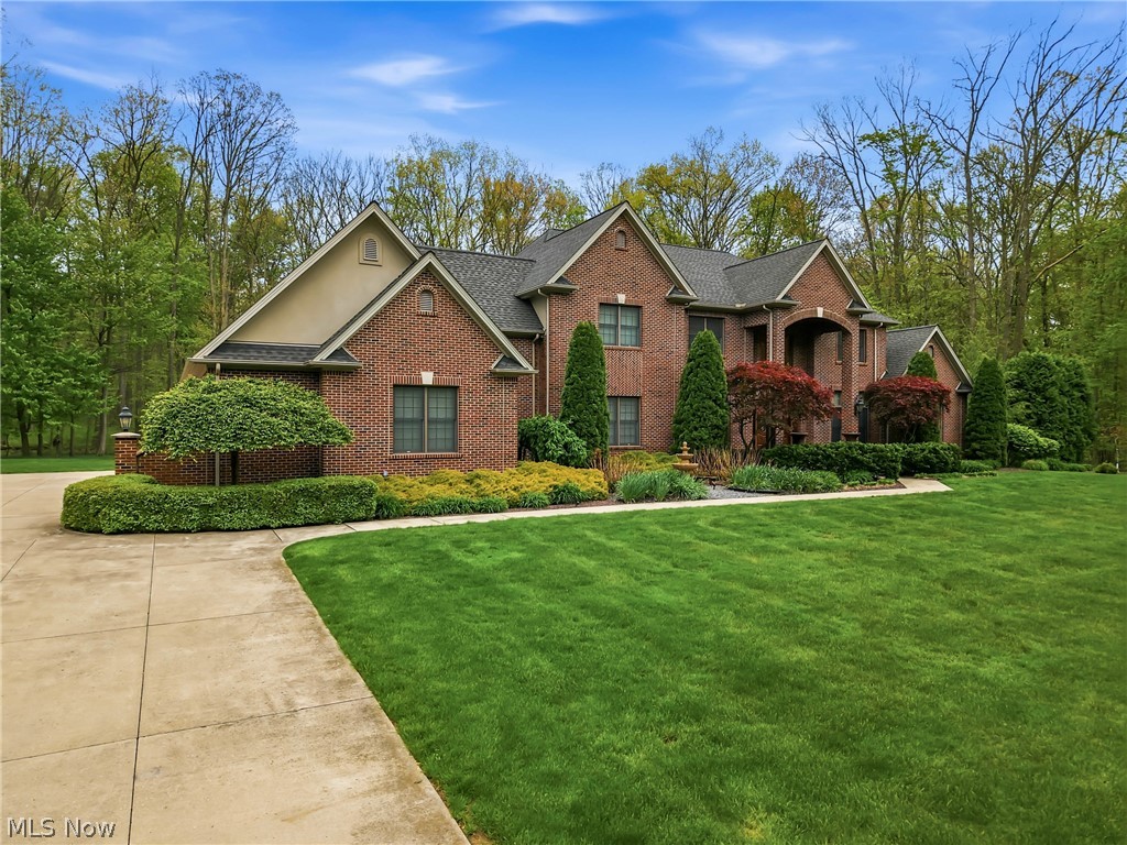 2520 Eastpoint Heights Drive SE Howland OH 44484