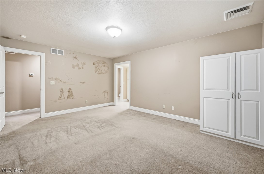 2520 Eastpoint Heights Drive SE Howland OH 44484