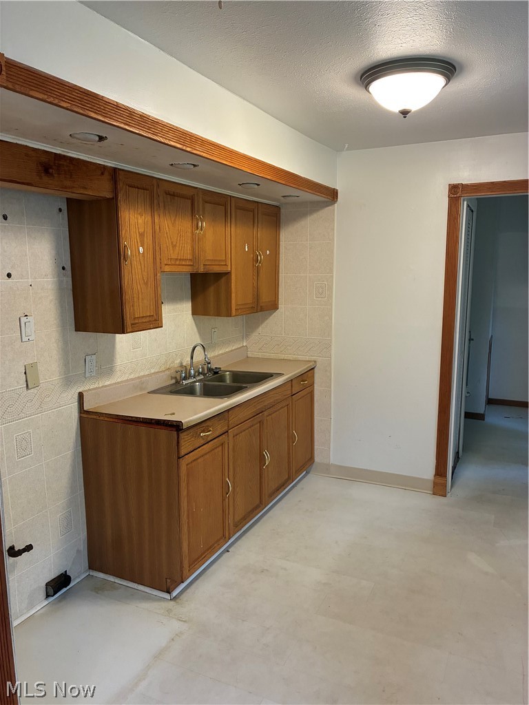 24725 Eldridge Boulevard Bedford Heights OH 44146