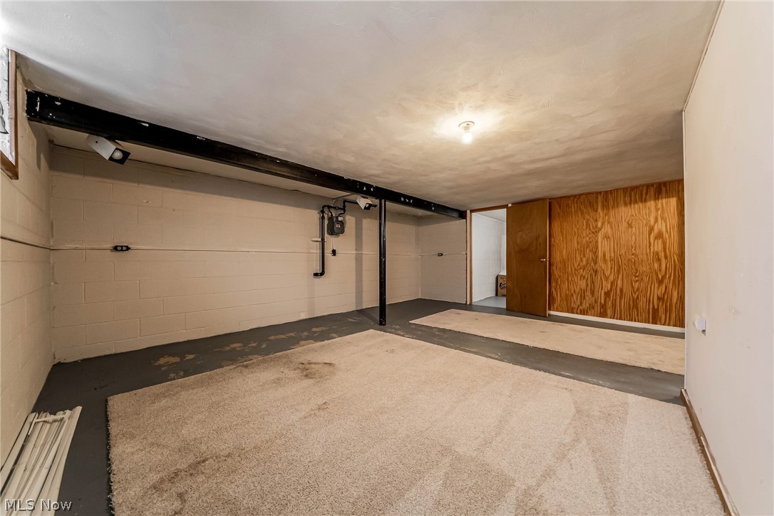11303 Thrush Avenue Cleveland OH 44111