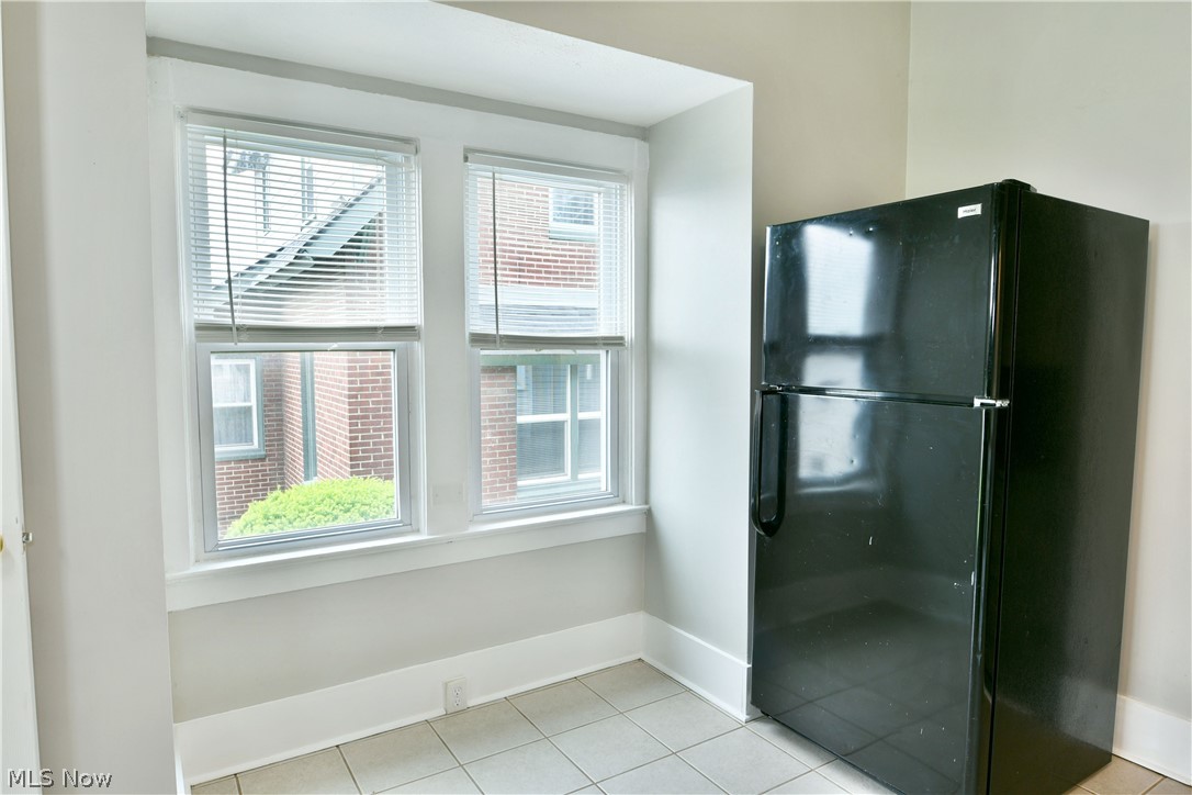 17 E Prospect Street Girard OH 44420