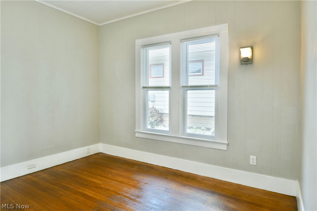 17 E Prospect Street Girard OH 44420