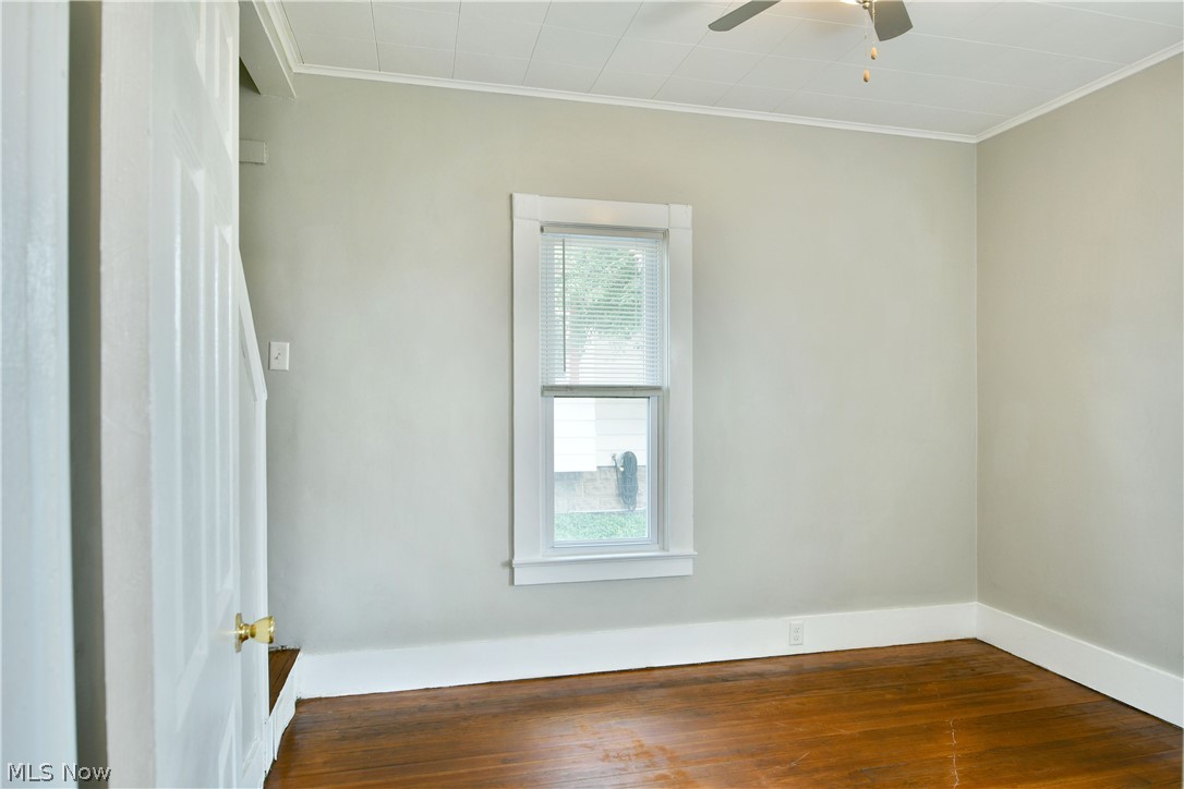 17 E Prospect Street Girard OH 44420