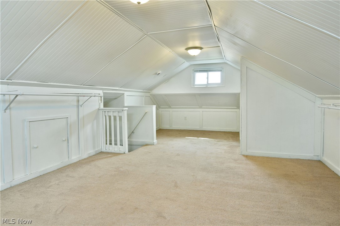 17 E Prospect Street Girard OH 44420