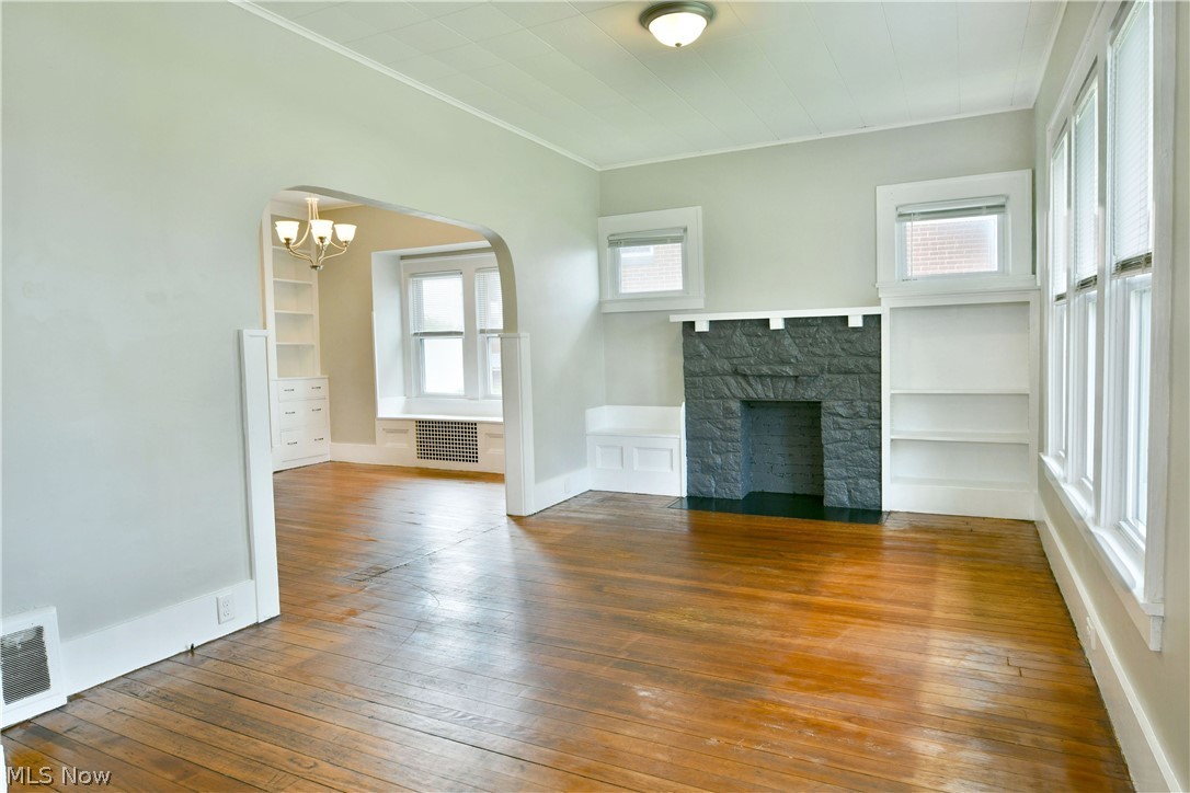17 E Prospect Street Girard OH 44420