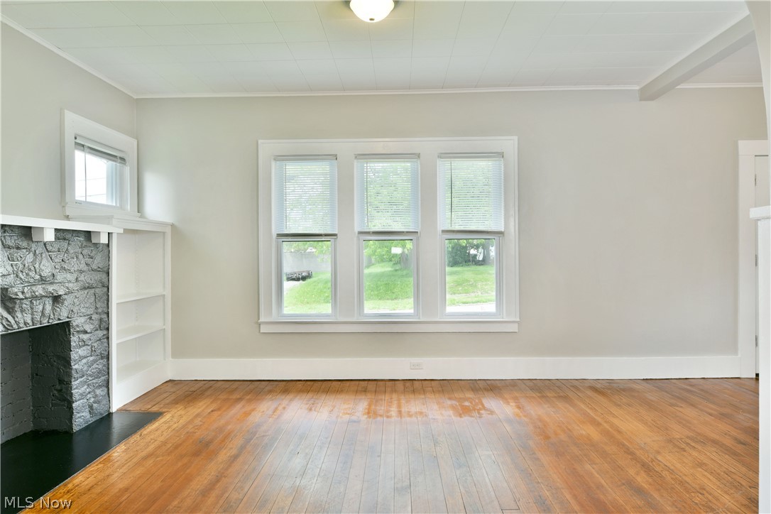 17 E Prospect Street Girard OH 44420